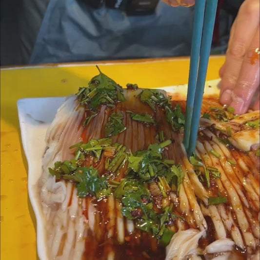 🌊 Deep-Sea Stingray Wings(Premium Thick-Cut) — The Ultimate "Crunch" Experience in SG!